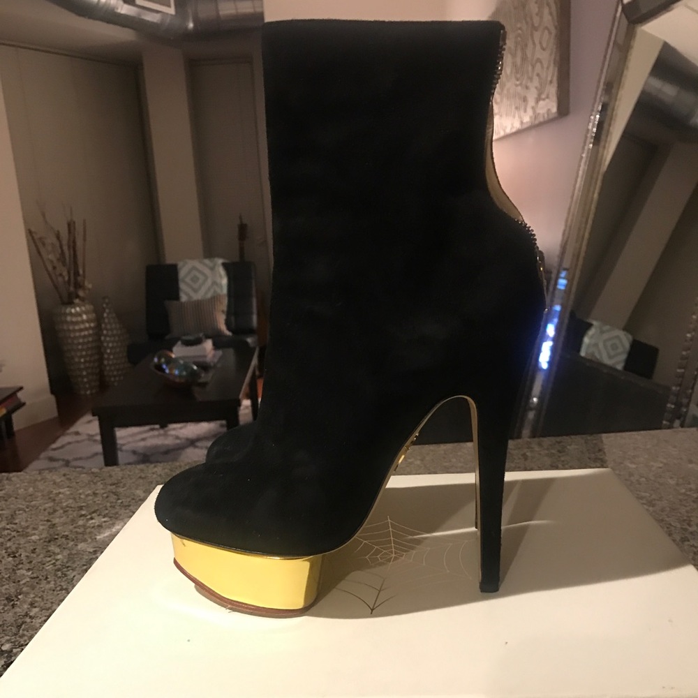 CHARLOTTE OLYMPIA Lucinda Black Suede Gold pltform